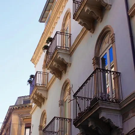 Civita Boutique